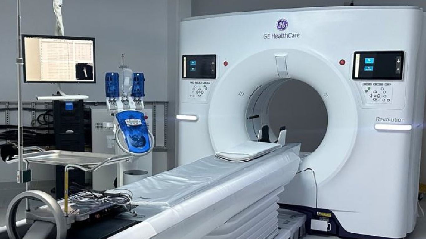 IMSS pone en operación tomógrafo inteligente en SLP