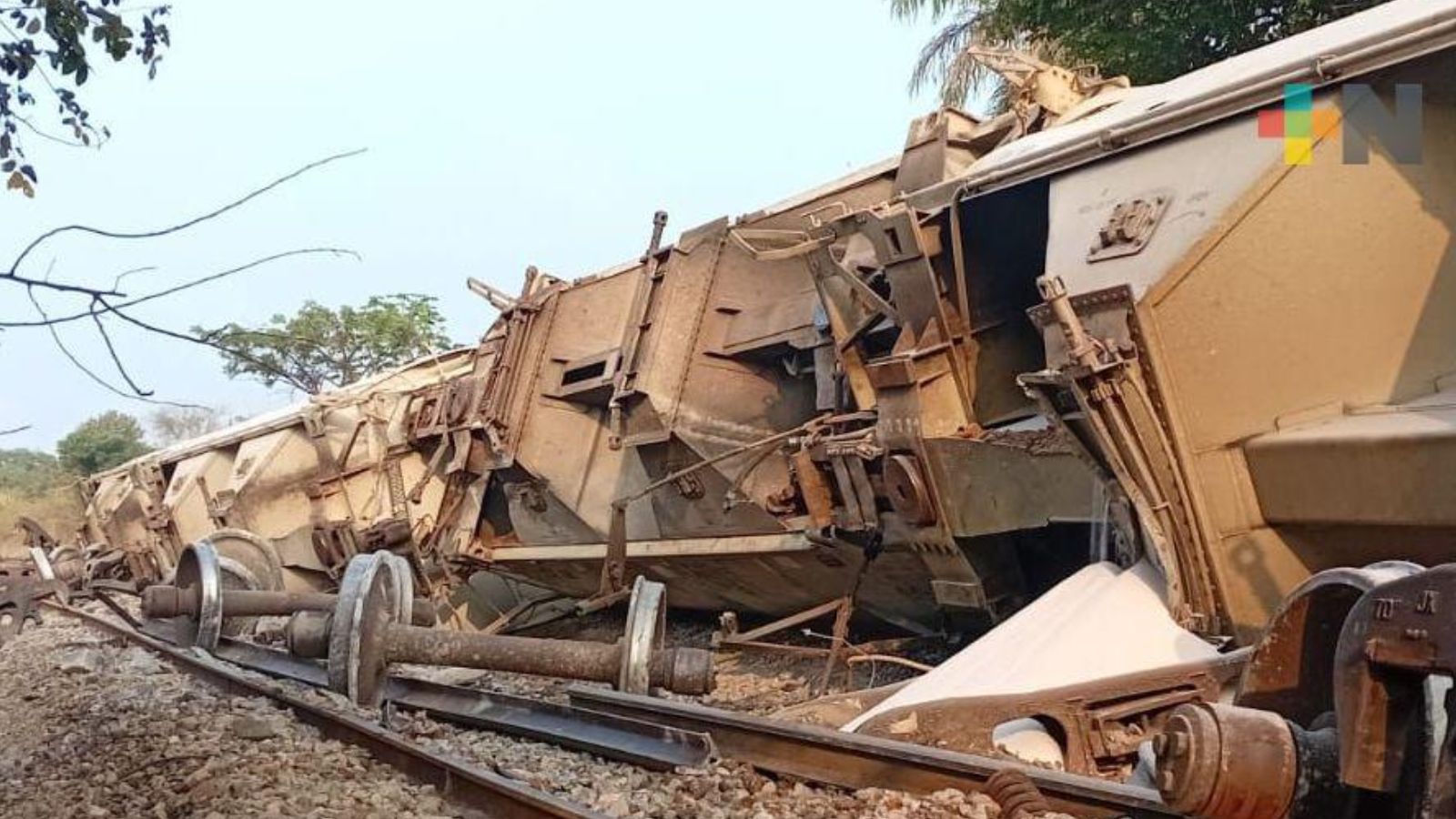 Descarrila tren de carga en Veracruz