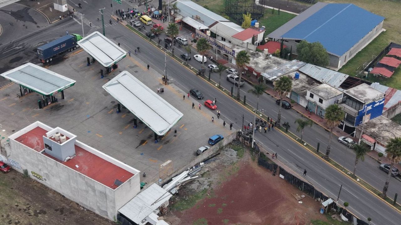 Tras más de 40 horas de bloqueo, liberan carretera al AIFA