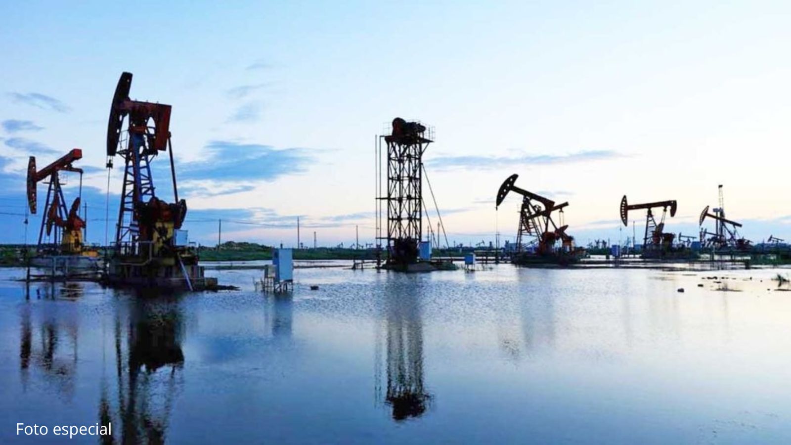 Venezuela firma acuerdo petrolero con EU  