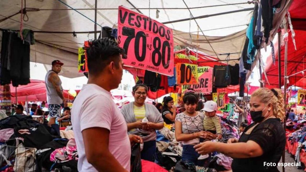 Trabajadores informales alcanzan casi el 55% reporta el Inegi