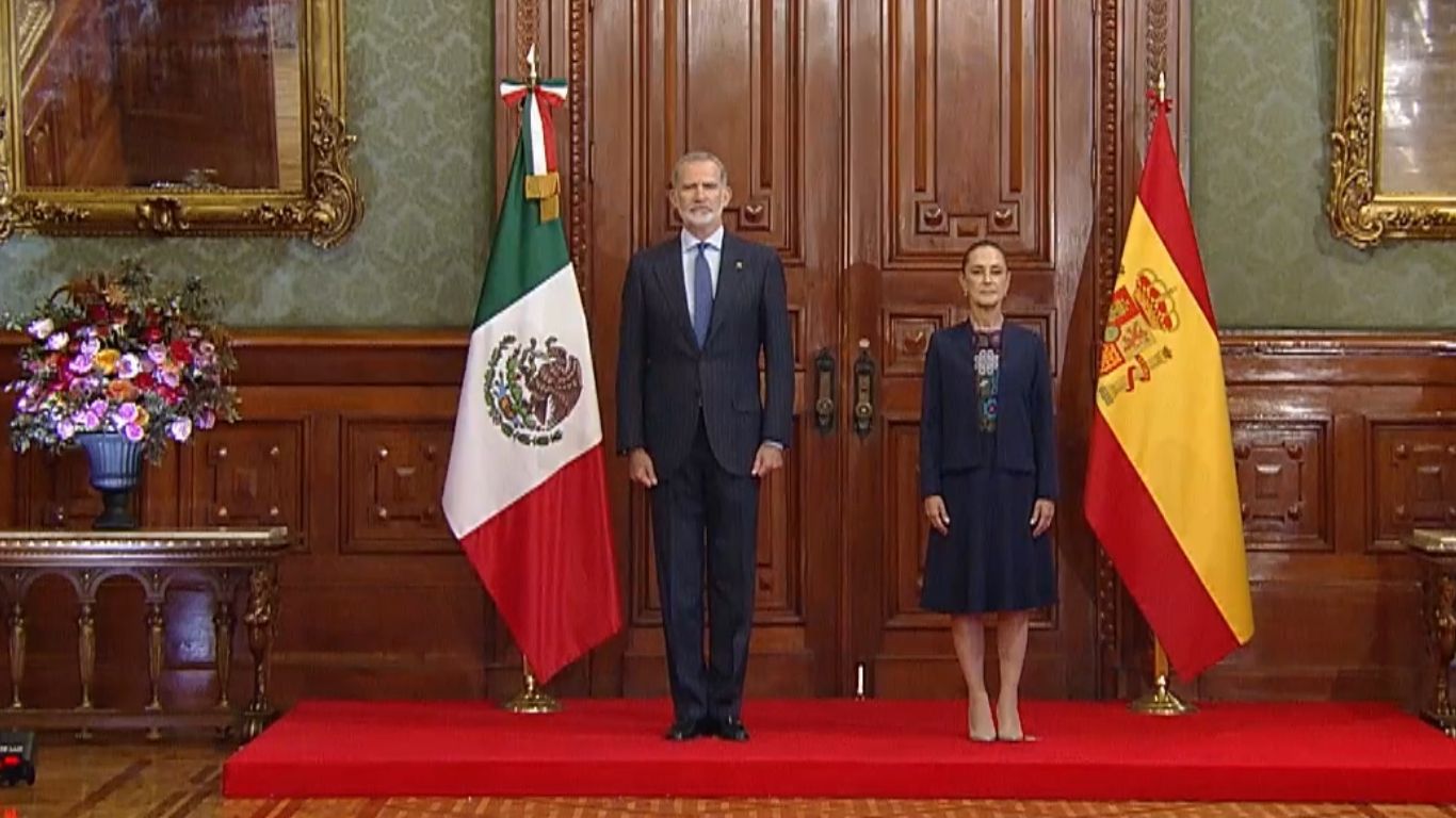 Sheinbaum recibe al rey Felipe VI en Palacio Nacional