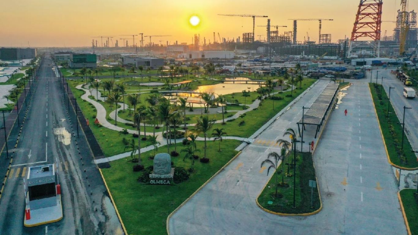 PEMEX descarta incendio en Refinería Olmeca