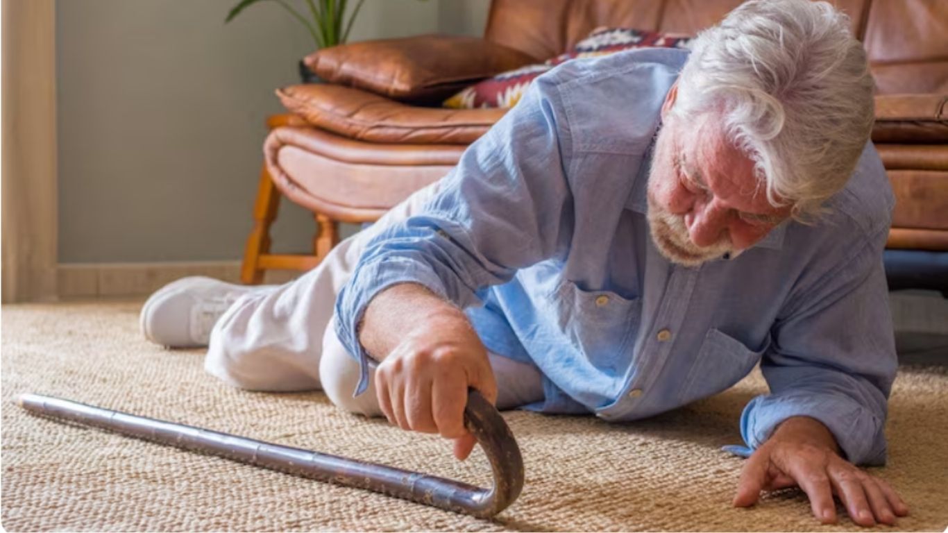 Caídas,  el riesgo silencioso para los adultos mayores