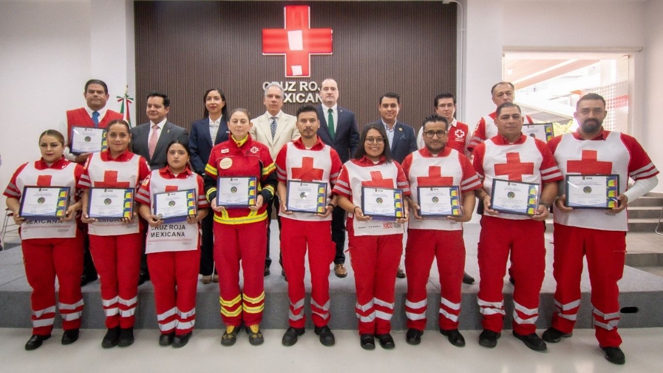 FIFA y Cruz Roja reconocen labor de 500 brigadistas