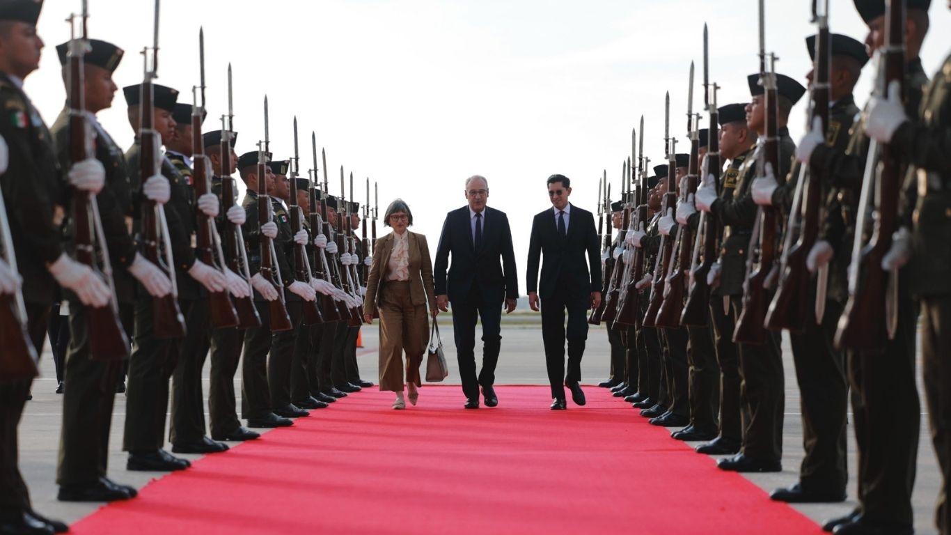 Presidente de Suiza inicia visita oficial en México