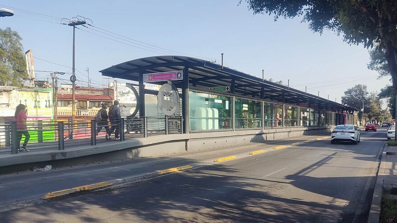 Línea 6 del Metrobús opera con desvíos