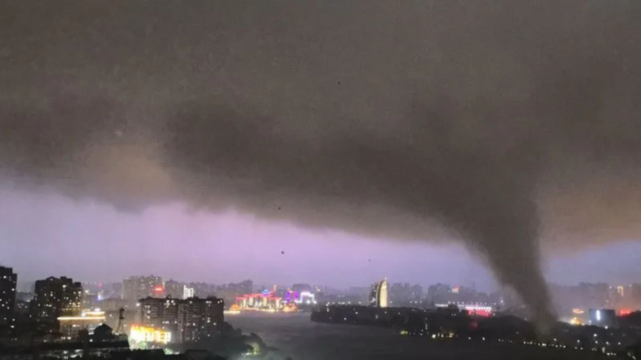 Tornado devasta Hubei, China