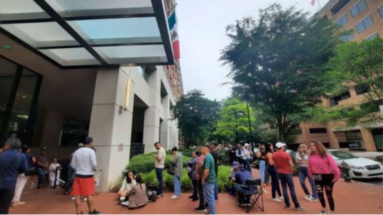Mexicanos en el extranjero podrán registrarse para votar
