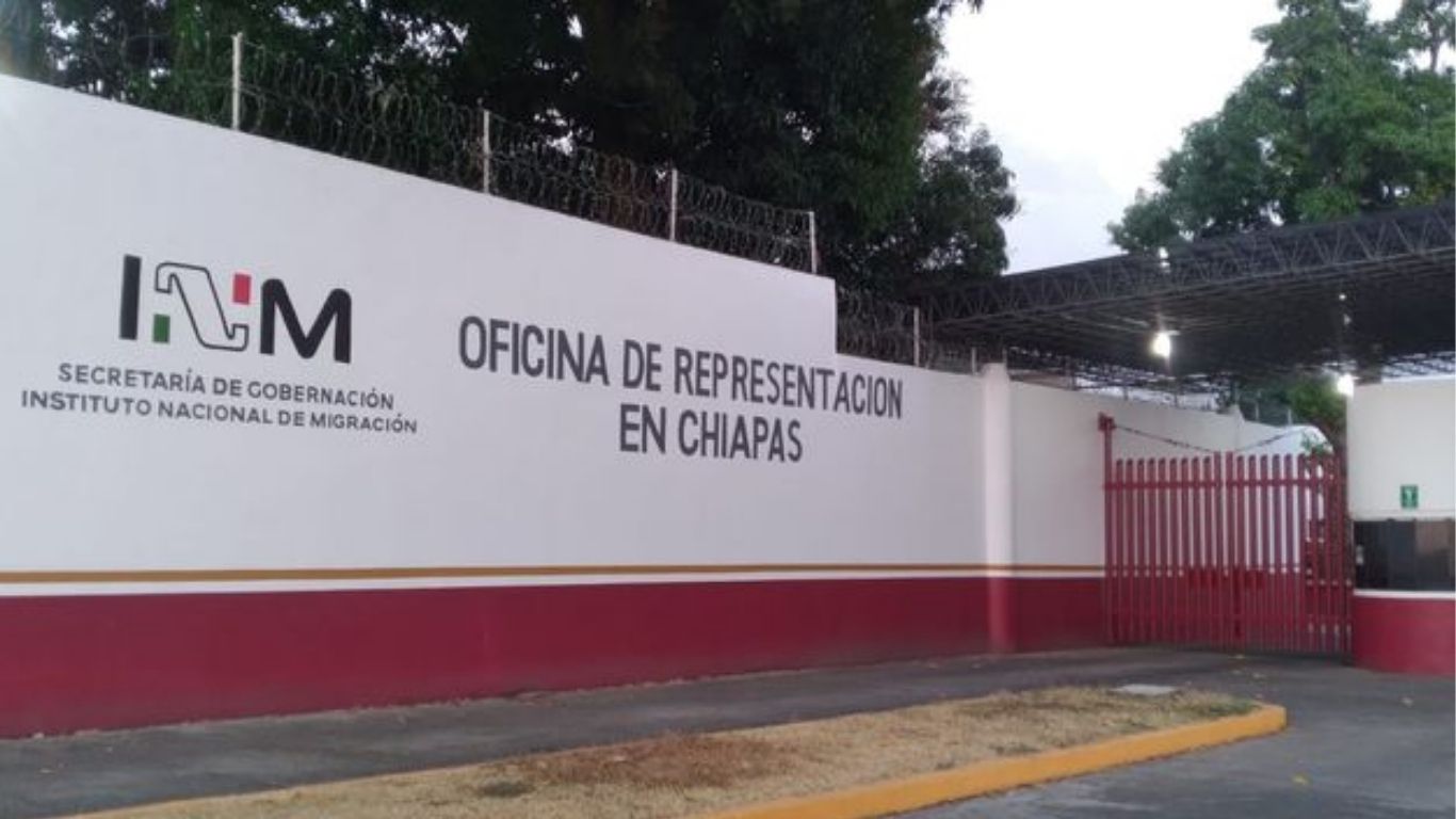 Cubanos se amotinan para evitar deportación en Chiapas