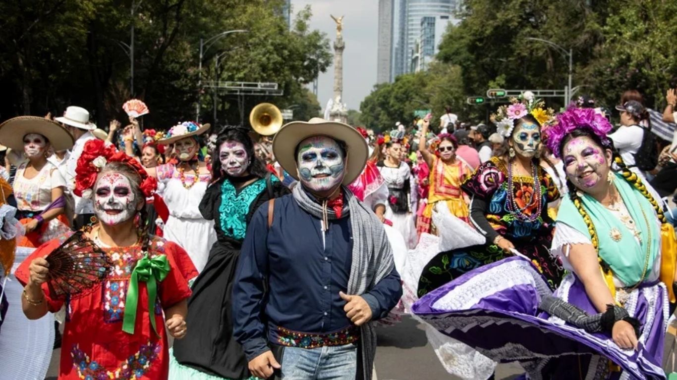 ¡La “Megacalenda” toma las calles de la CDMX!