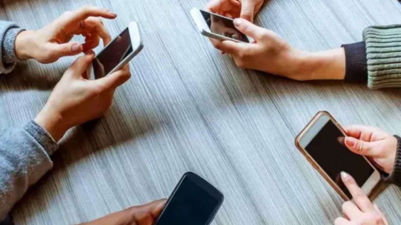Últimos días para evitar el bloqueo de tu línea celular