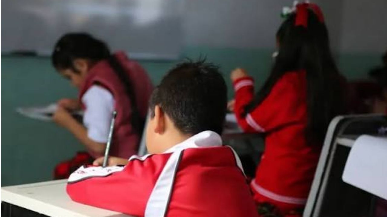 Más de 23 millones de alumnos regresan a las aulas