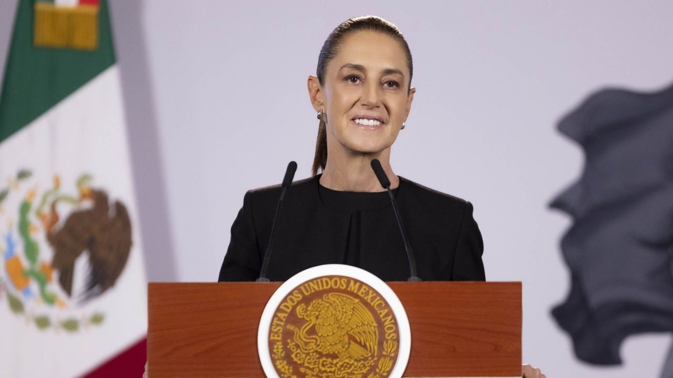 Sheinbaum presenta resultados en el Zócalo