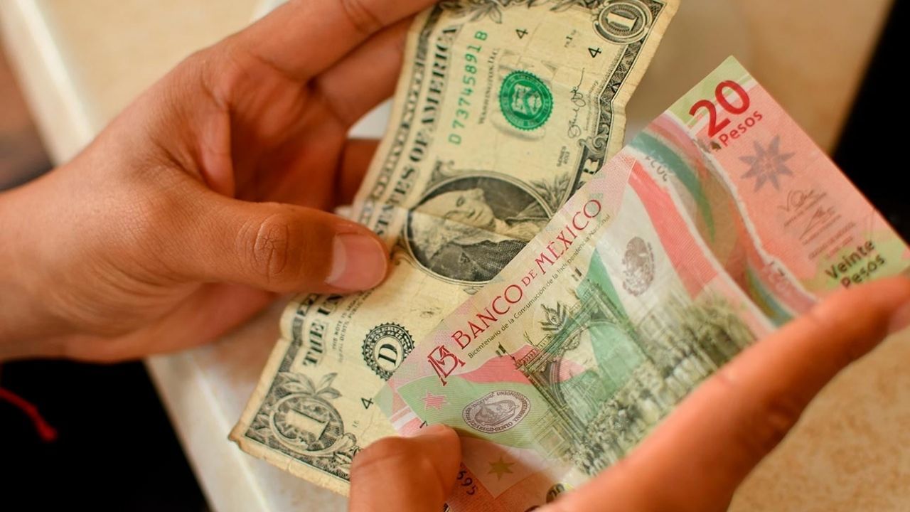 Banxico prevé dólar más barato e inflación a la baja