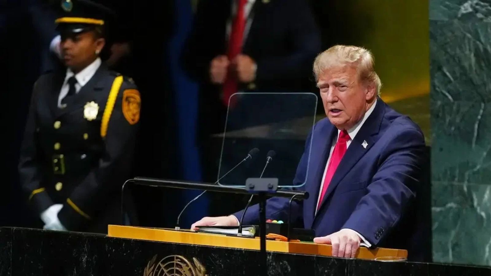 Trump acusa a México de ser epicentro de la violencia de cárteles