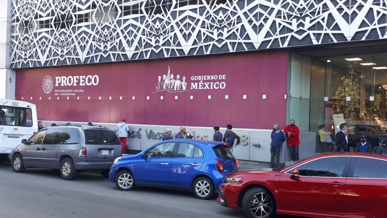 Profeco va contra cobros sorpresa en boletos