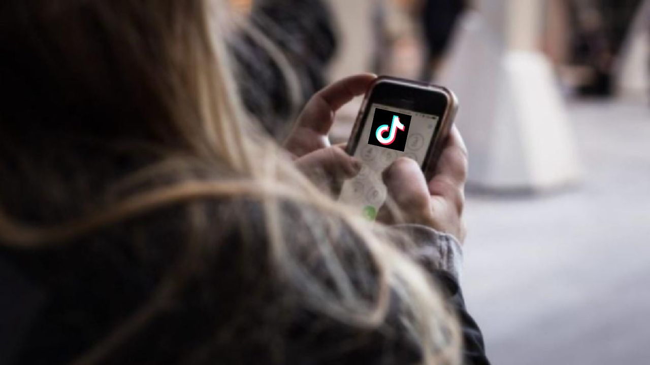 TikTok incorpora acceso a Línea de las Mujeres 079