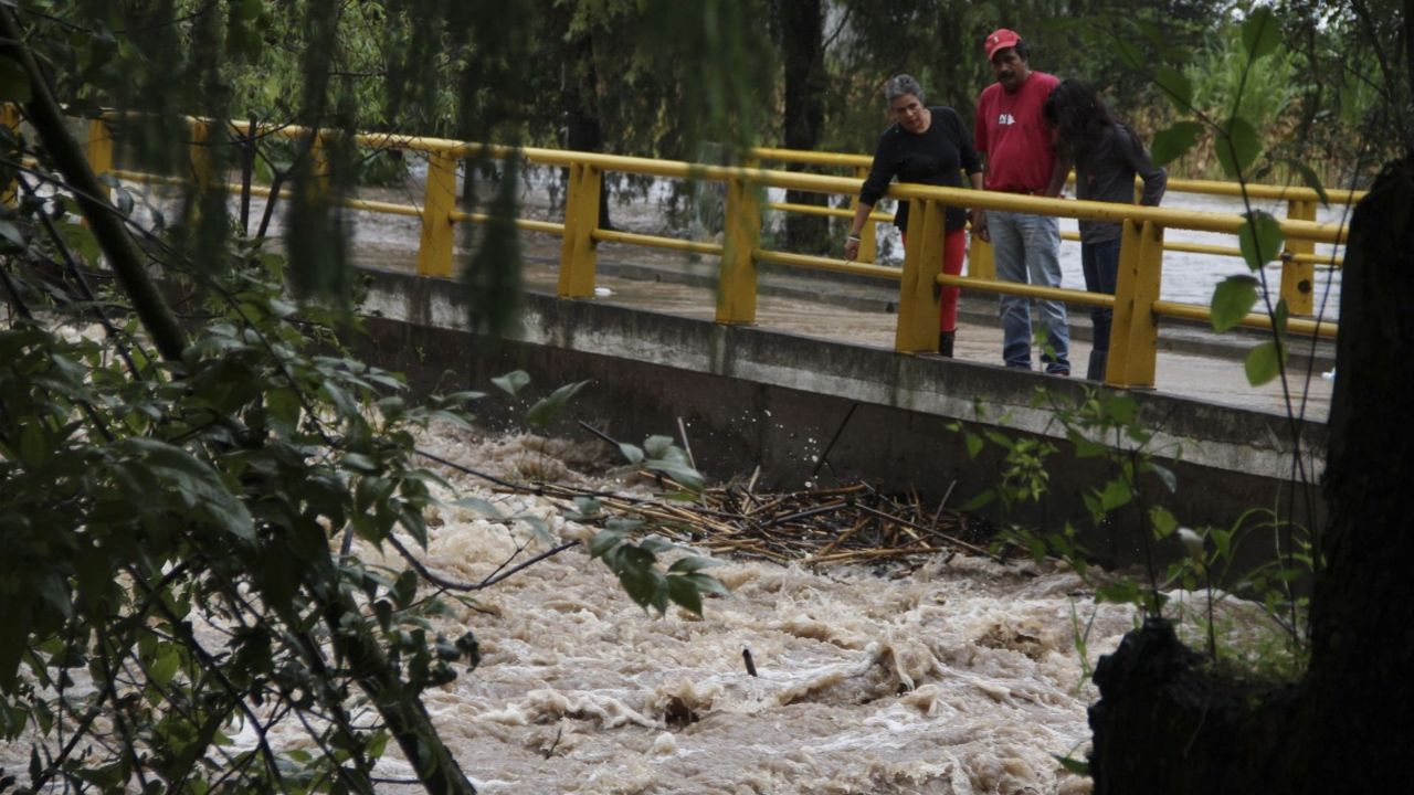 ¡Alerta en Oaxaca y Guerrero por huracán Trudy!